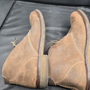 Classic Brown Chukka Boots with Suede‎ Finish